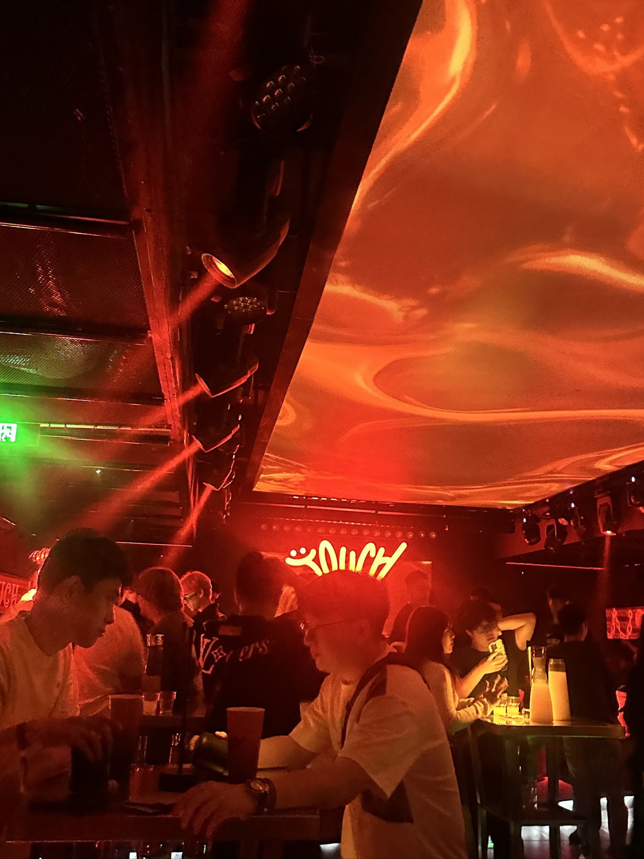 贺州商务KTV与片场的差异-昭平县ktv预订